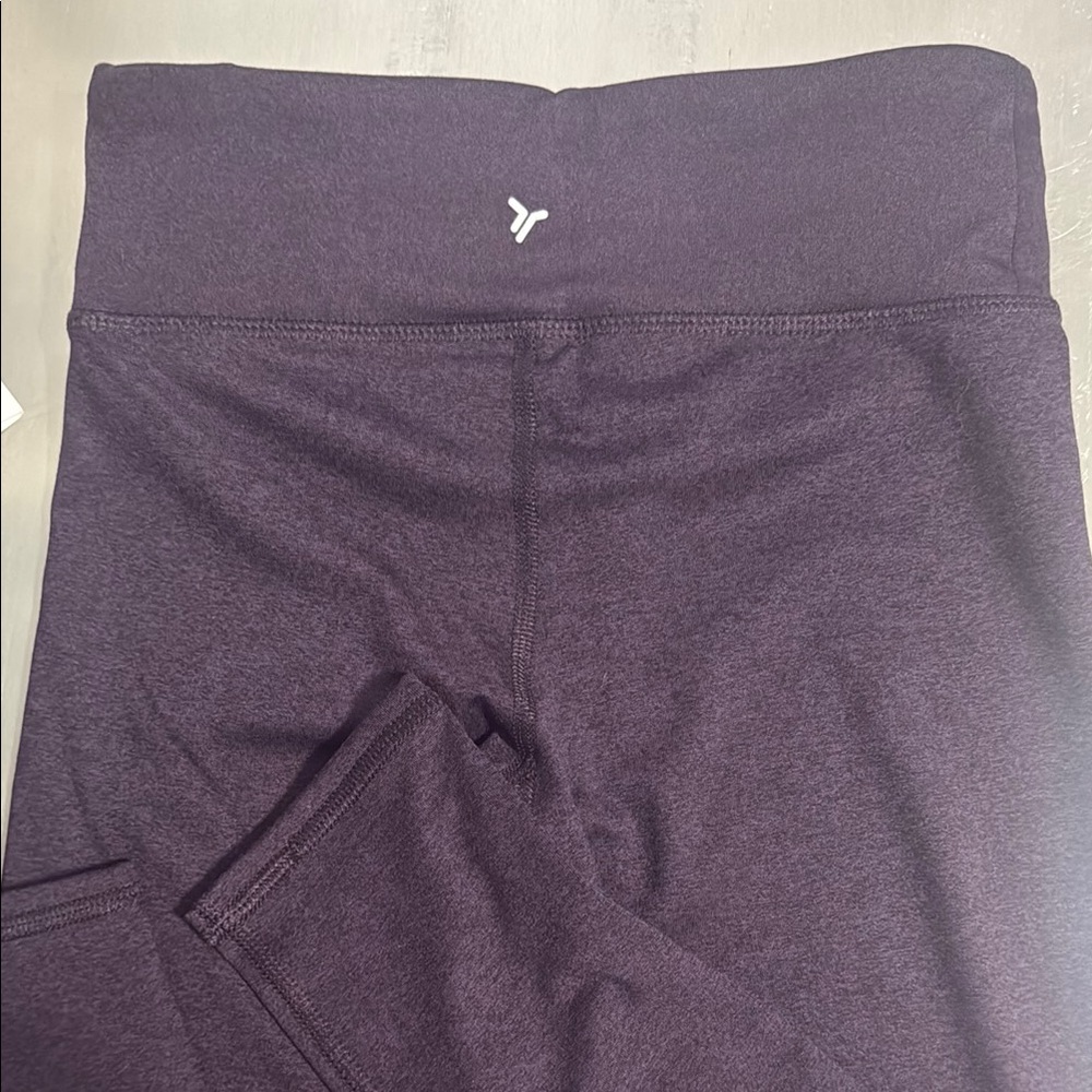 Old Navy Purple Performance Leggings High-Rise - Picture 3 of 3